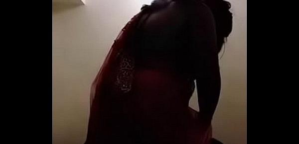  Swathi naidu romantic saree change part-1